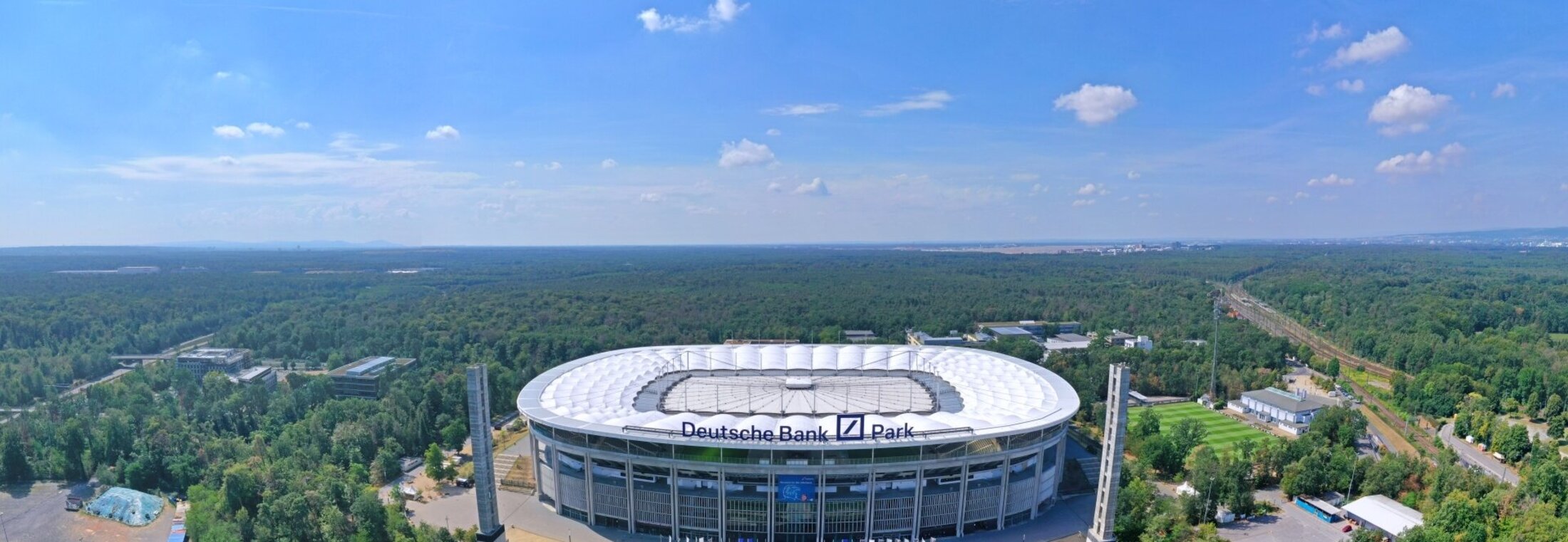 Foto: Deutsche Bank Park Foto: Deutsche Bank Park